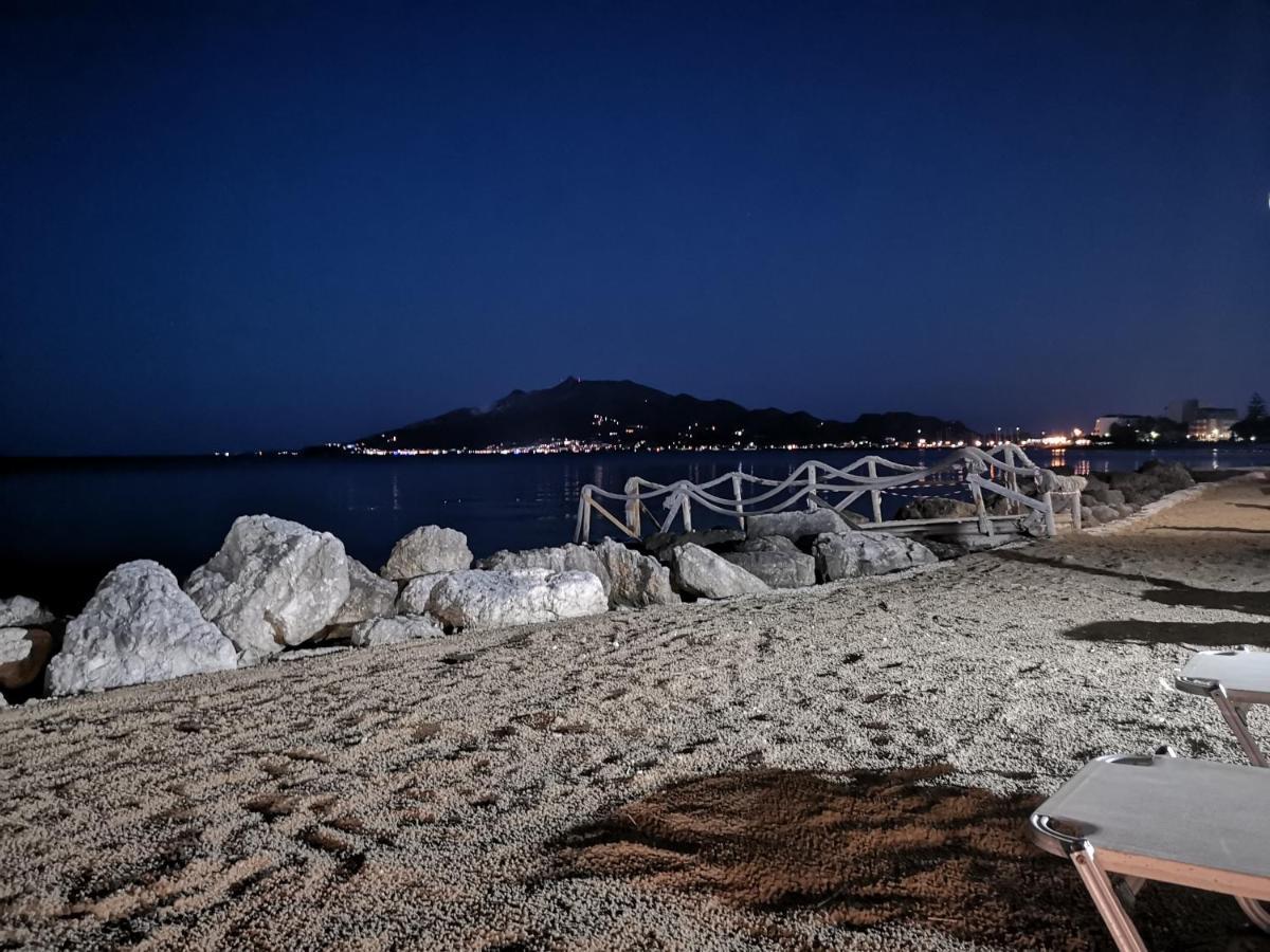 Point Ephemere Beachfront Apartments Zakynthos Buitenkant foto